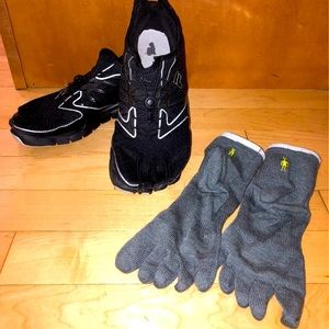 Fila Skele-Toes Men’s Black Size 7 Shoes, Socks